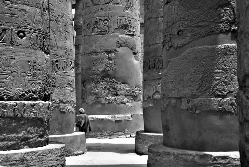 Bild der Säulenhalle von Karnak